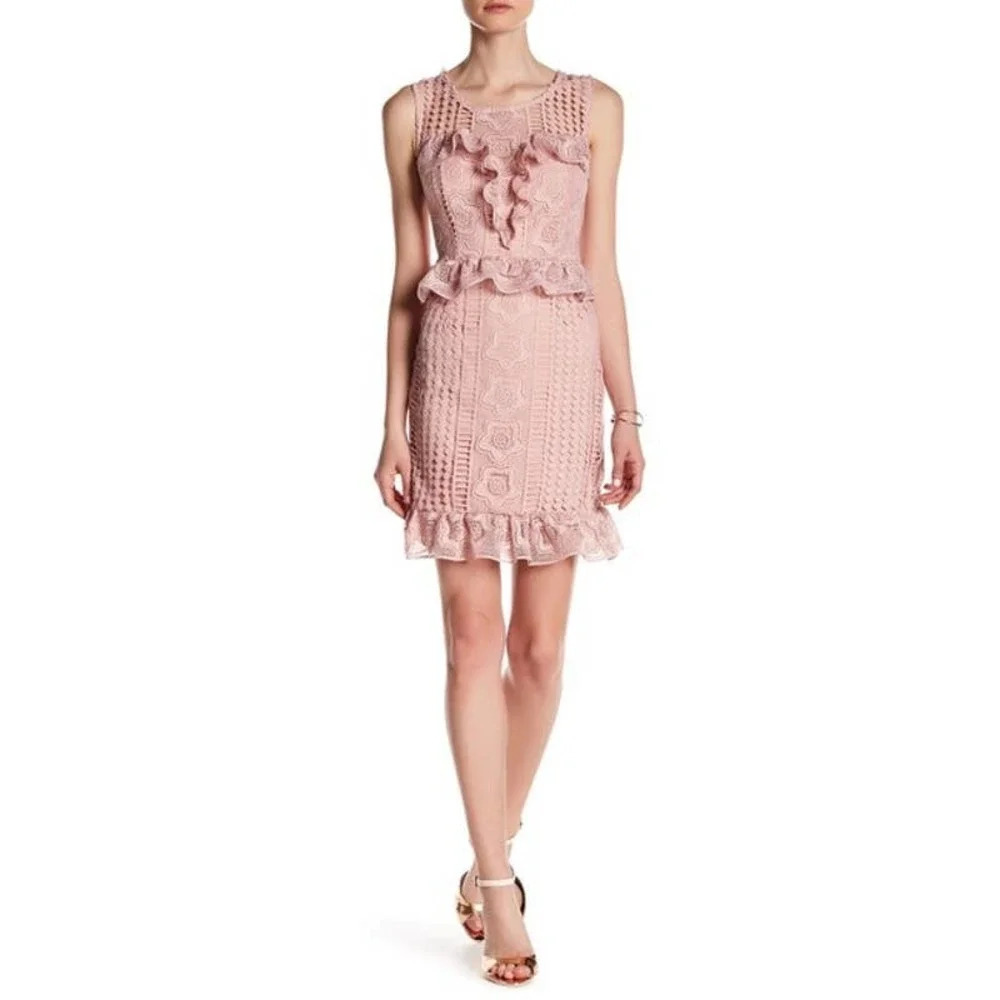 Romeo & Juliet Couture Blush Pink Sleeveless Lace Ruffle Cocktail Dress Sz M
